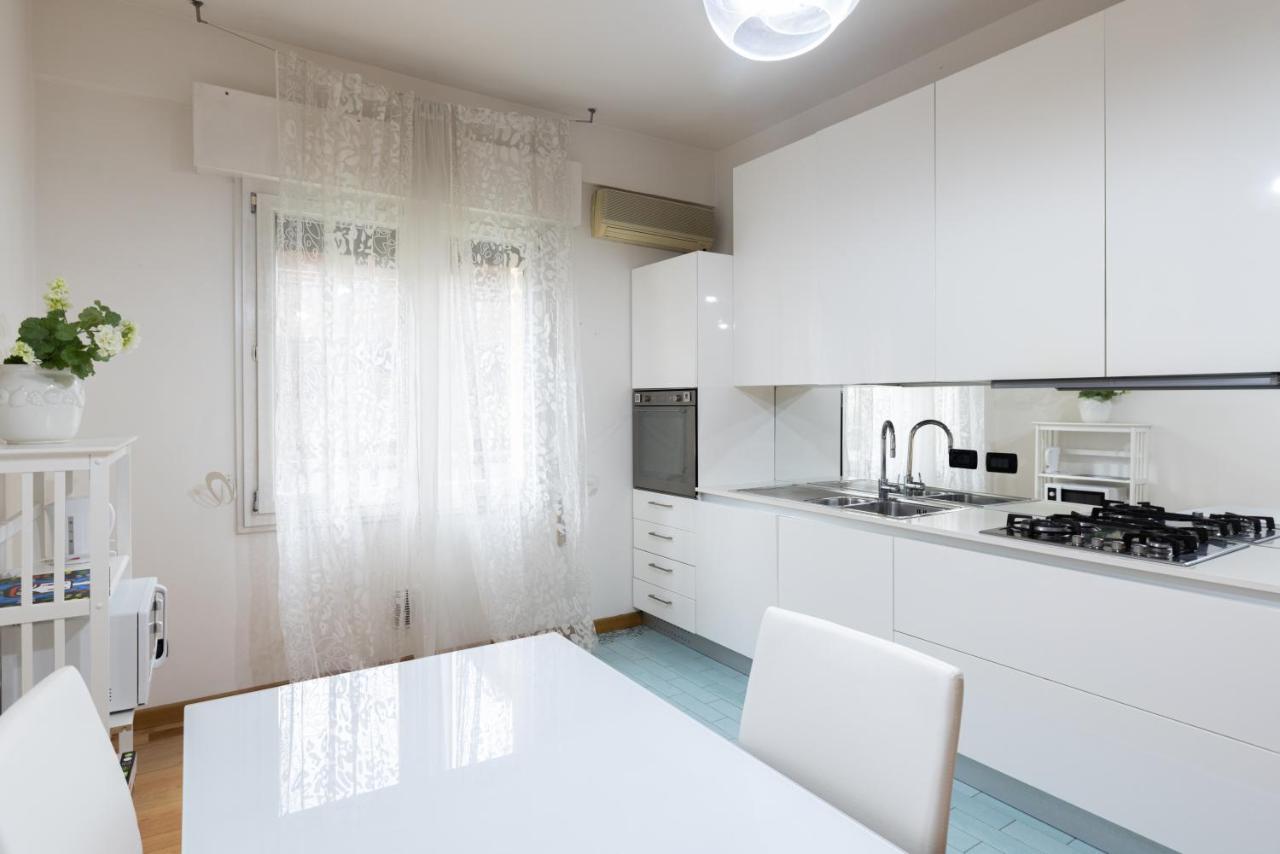 Cesare, By Short Holidays Apartment